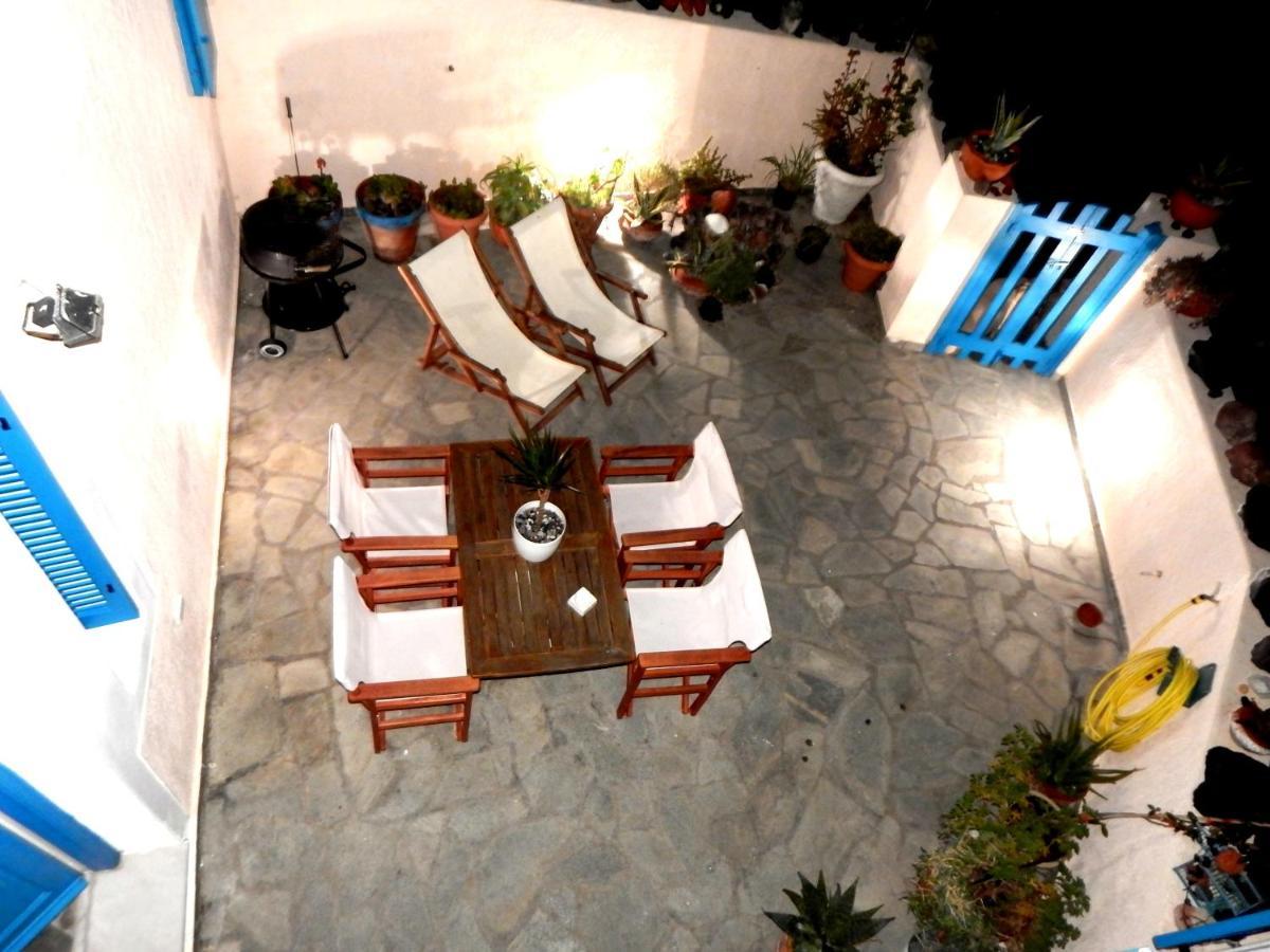 Вилла Bioclimatic Cave House Santorini Вотон Экстерьер фото