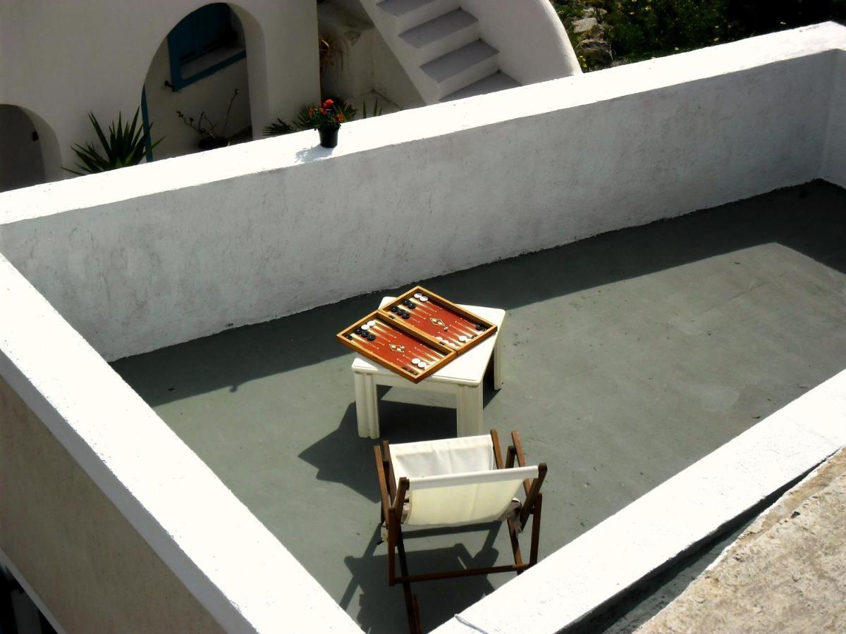 Вилла Bioclimatic Cave House Santorini Вотон Экстерьер фото